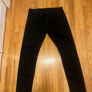 Levi’s 512 Black Jean